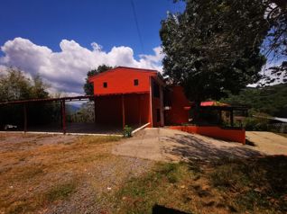 Se Vende Finca con dos casas en Aserrí, San José. en Salitrillos, Aserrí, San José — 314 000 000 ₡ - Foto 4 de 21