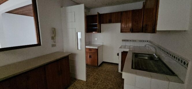Venta de Casa en Granadilla de Curridabat. RAH 26-563 en Granadilla, Curridabat, San José — $200,000
