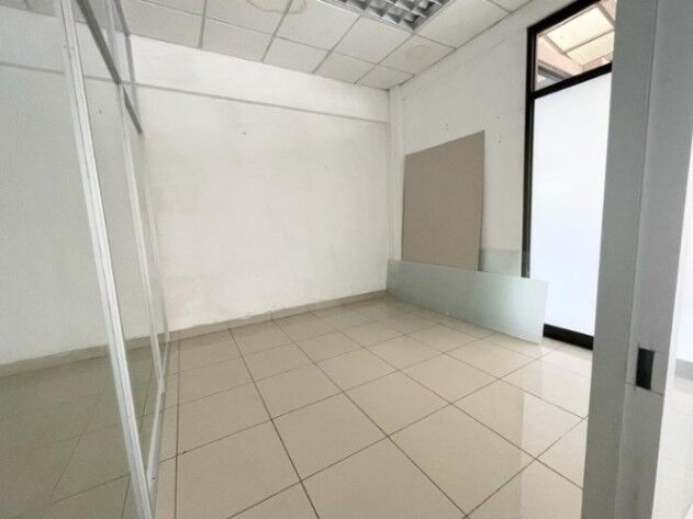 Local Comercial en Alquiler en Escazú, San José. RAH 23-258 in Escazú, San José — $3,400