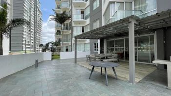 Venta de Apartamento Amueblado en Rohrmoser. RAH 27-320 in Pavas, San José — $239,000 - Photo 2 of 14
