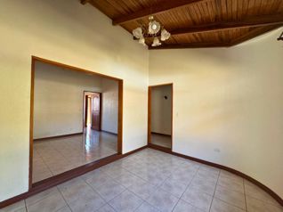 Casa + apartamento en venta | 1.334 m² de terreno | Palmares in La Granja, Palmares, Alajuela — 180 000 000 ₡ - Photo 5 of 13