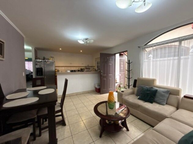 CASA EN VENTA, SAN RAFAEL DE HEREDIA, COD#26-222 in San Josecito, San Rafael, Heredia — ₡ 92 000 000