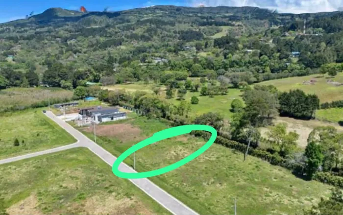 📍🏡🌿 BIRRÍ, HEREDIA | 1.000 M² EN RESIDENCIAL PRIVADO SIRIUS🔐✨ en Jesús, Santa Bárbara, Heredia — ₡ 85 000 000 - Foto 3 de 3