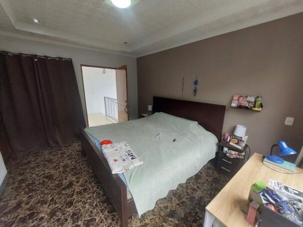 Se vende espaciosa casa con patio en Carrizal Alajuela 25-7 en Carrizal, Alajuela — ₡ 130 000 000