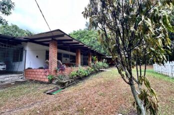 VENDO LOTE + CASA EN RÍO DE ORO-SANTA ANA. in Santa Ana, San José — $1,750,000 - Photo 5 of 16