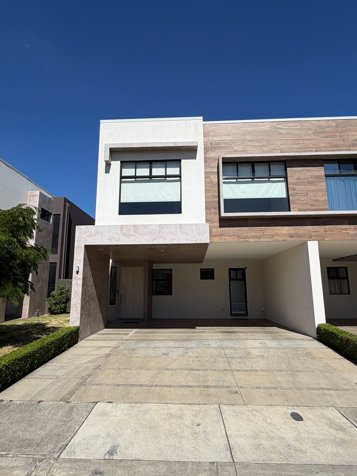 Casa en Alquiler en Lindora - Santa Ana. in Pozos, Santa Ana, San José — $4,500