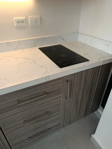 Alquiler de Apartaestudios / San Rafael de Escazú en San Rafael, Escazú, San José — $1,000 - Foto 3 de 21