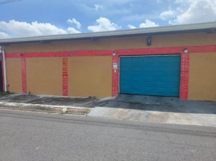 CASA EN VENTA EN SAN FRANCISCO HEREDIA in San Francisco, Heredia — ₡ 84 000 000