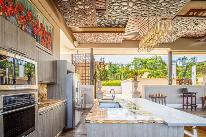 Turnkey Exotic Villa with Pool & Views | Bitcoin Accepted | in Jesús, Atenas, Alajuela — $3,900,000 - Photo 3 of 50