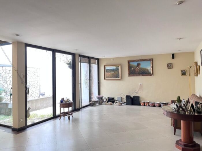 Venta de 5 Apartamentos en Los Yoses, Montes de Oca. RAH 25-1900 en San Pedro, Montes De Oca, San José — $1,400,000