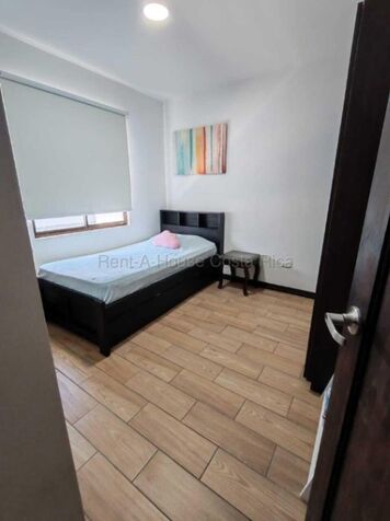 Casa contemporánea en Terralta con jardín y amenidades exclusivas #26-1631 GS en San Juan, La Unión, Cartago — $244,681