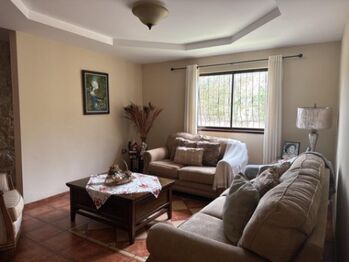 Venta de Casa en San Rafael de Escazú. RAH 26-1085 en San Rafael, Escazú, San José — $540,000 - Foto 4 de 10