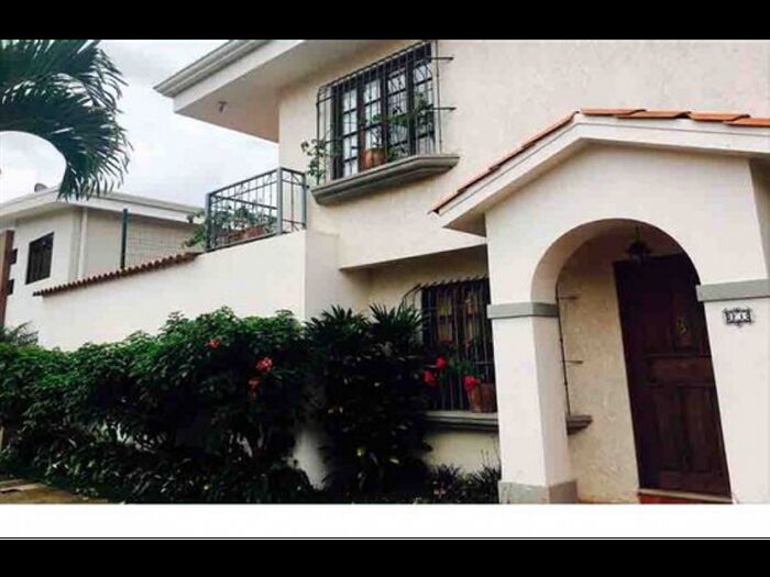 VENTA DE CASA, CARTAGO, LA UNIÓN, SAN JUAN, RESIDENCIAL DANZA DEL SOL en Curridabat, San José — $230,000