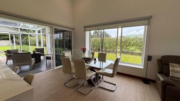 Venta de Casa en Oreamuno-San Rafael, Cartago. RAH 27-342 en San Rafael, Oreamuno, Cartago — $550,000 - Foto 4 de 10