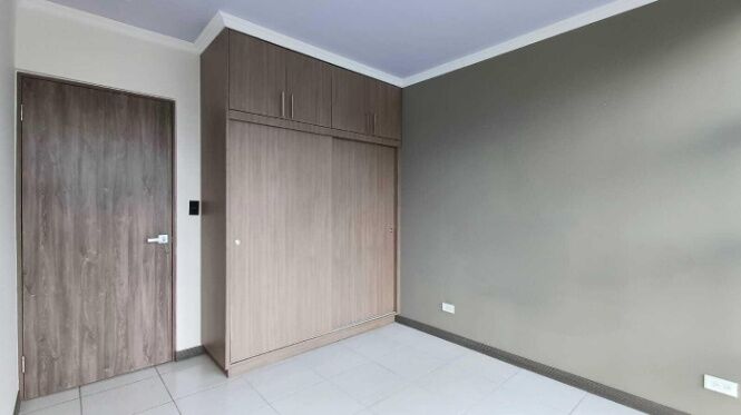 Acogedor apartamento para inversión o para su disfrute in Zapote, San José — $119,000