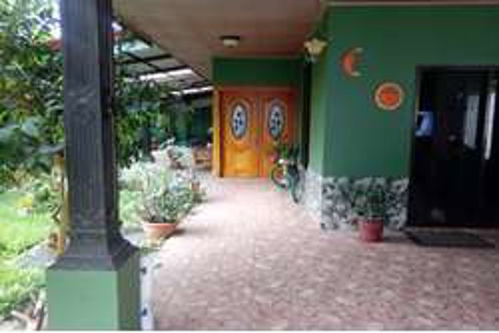 VENTA  CASA EN CIUDAD COLON CON APARTAMENTO in Colón, Mora, San José — ₡ 165 000 000 - Photo 3 of 32