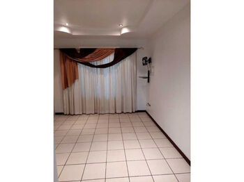 ALQUILER DE CASA, SAN JOSE, GUADALUPE, IPIS, RESIDENCIAL CAFETOS in Guadalupe, Goicoechea, San José — 500 000 ₡ - Photo 5 of 17