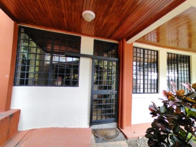 ESPECTACULAR PROPIEDAD Y CASA EN BRASIL DE SANTA ANA.  en Brasil, Santa Ana, San José — $750,000