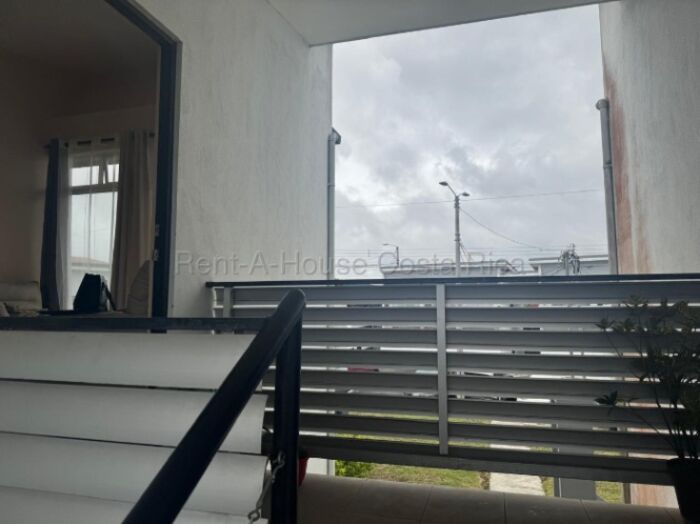 Se vende apartamento en La Trinidad Moravia 26-2144 en La Trinidad, Moravia, San José — ₡ 49 000 000