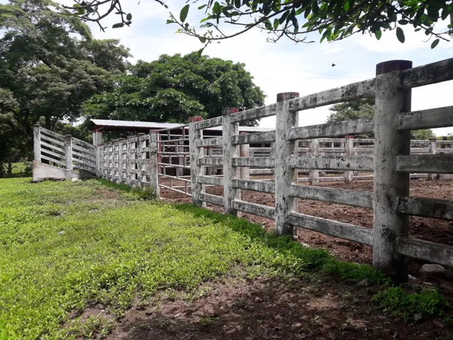 FINCA 670 HA GANADERA Y AGRICOLA EN LA IRMA en Las Juntas, Abangares, Guanacaste — $6,700,000