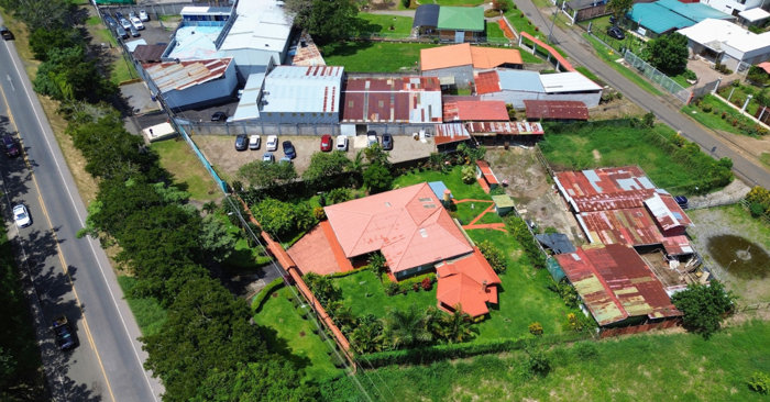 PROPIEDAD COMERCIAL DE 3.523,92 m² FRENTE A RUTA 1 en Buenos Aires, Palmares, Alajuela — ₡ 520 000 000 - Foto 2 de 5