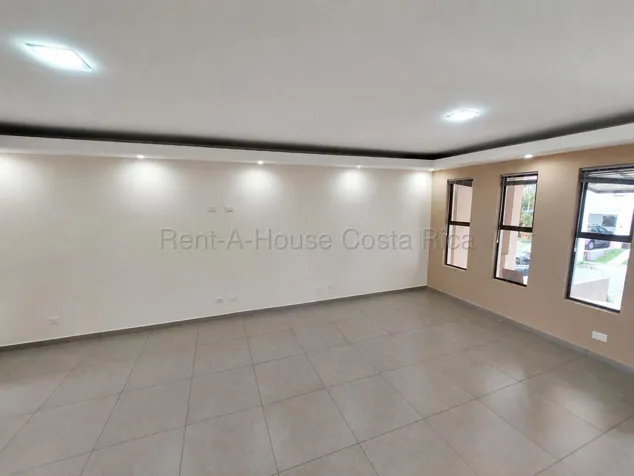 CASA EN VENTA EN SAN FRANCISCO DE HEREDIA in San Francisco, Heredia — $240,000 - Photo 3 of 13