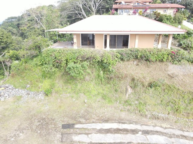 Casa en venta en Orotina, Residencial Vista Mar, con vistas al océano in Orotina, Alajuela — $250,000 - Photo 2 of 30