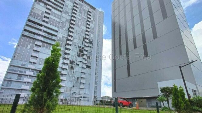 Alquiler | Apartamento tipo estudio amueblado en iFreses, Curridabat #27-61 GS in Granadilla, Curridabat, San José — $900