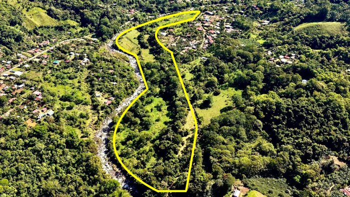 FOR SALE: 10.9 HA FARM FACING THE RIVER IN VALLE DEL CHIRRIPO, SAN FRANCISCO DE RIVAS in Rivas, Pérez Zeledón, San José — $1,230,000 - Photo 1 of 14