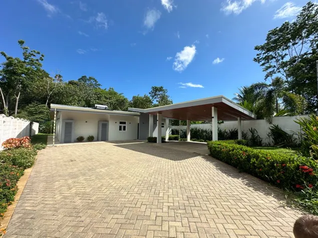 Casa de Lujo en Bahía Ballena, Uvita en Bahía Ballena, Osa, Puntarenas — $785,000 - Foto 3 de 46