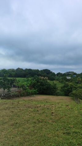 SE VENDE BELLA PROPIEDAD COMERCIAL EN GARABITO, PUNTARENAS.  in Jacó, Garabito, Puntarenas — ₡ 57 000 000