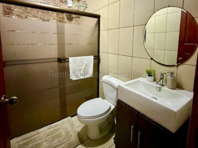 Venta de Casa en Oreamuno-San Rafael, Cartago. RAH 26-2011 in San Rafael, Oreamuno, Cartago — ₡ 60 000 000