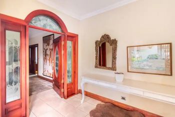 Venta de Casa en Los Laureles San Rafael Escazú - COD SM1396 in San Rafael, Escazú, San José — $595,000 - Photo 5 of 21