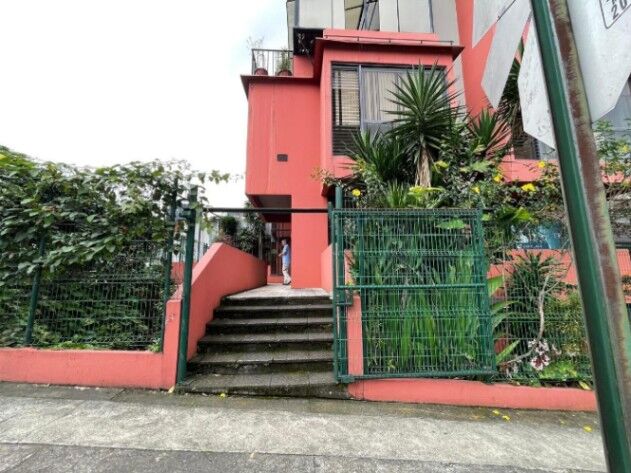 Se vende local comercial en Carmen San José 25-1552 in Carmen, San José — $145,000