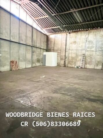 Bodega en alquiler Heredia Barreal $7.200 /800 metros in Heredia — $7,200