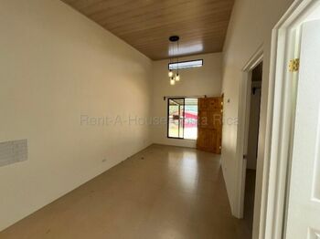 Alquiler de Apartamento para ESTRENAR en Santa María de Dota. RAH 27-121 in Santa María, Dota, San José — 250 000 ₡ - Photo 5 of 6