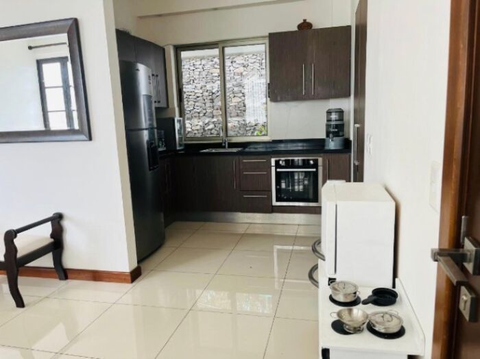 APARTAMENTO EN VENTA, PIEDADES SANTA ANA, US$133.000 Cod#25-948 in Piedades, Santa Ana, San José — $133,000
