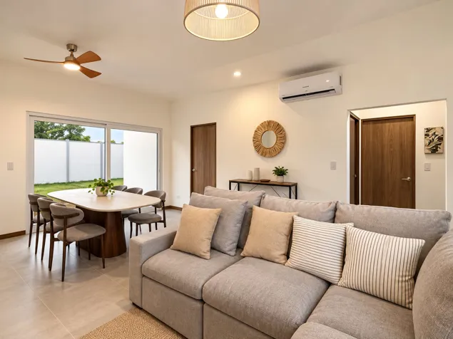HOUSE FOR RENT – NEWLY FURNISHED HOME IN RESIDENCIAL NATARUNDI, SANTA CRUZ en Tempate, Santa Cruz, Guanacaste — $1,750 - Foto 2 de 21