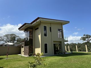 Exclusiva Casa en La Abundancia de San Carlos en Quesada, San Carlos, Alajuela — $308,000 - Foto 4 de 39