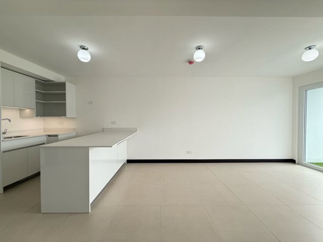 ALQUILER APARTAMENTO EN CONDOMINIO KHAYA, 3 HABITACIONES en Curridabat, San José — $1,300 - Foto 3 de 18