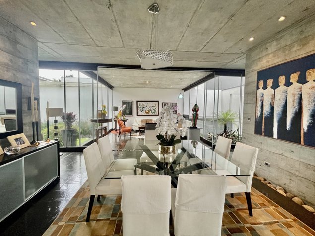 Se alquila/vende casa de lujo en Bosques Altamonte, Curridabat (AD) in Granadilla, Curridabat, San José — $750,000 - Photo 2 of 30