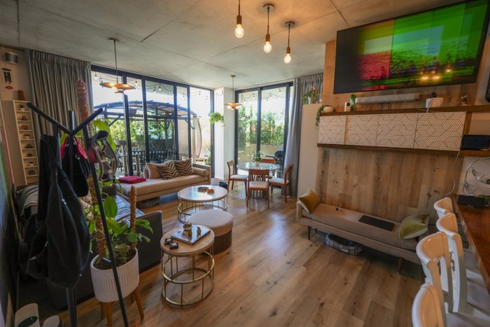 Apartamento de 1 Habitación con amplia Terraza en Escazú Village in San Rafael, Escazú, San José — $275,000