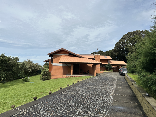 HOUSE FOR SALE IN EL TIROL, SAN RAFAEL DE HEREDIA | 3,439 m² OF LAND, GUEST HOUSE in Ángeles, San Rafael, Heredia — $975,000