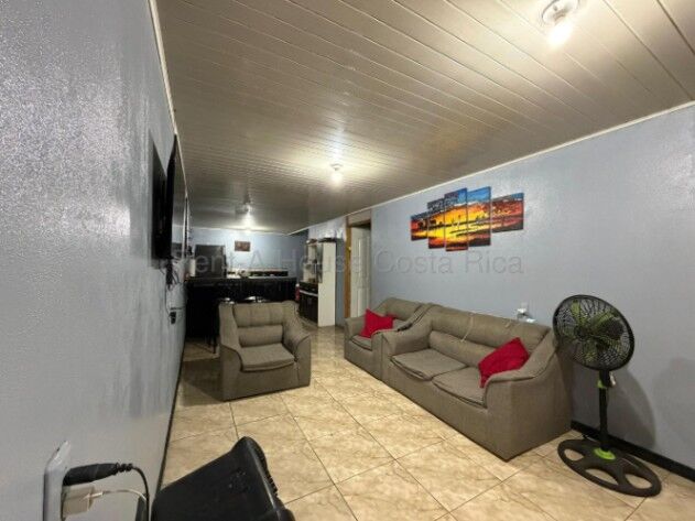 Venta de casa de 1 nivel con patio y entorno familiar #26-1803 GS en San Rafael Arriba, Desamparados, San José — $100,231