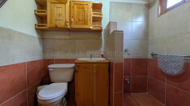 hermosa Cabana en Santa Maria de Dota en Patio De Agua, El Guarco, Cartago — ₡ 60 000 000