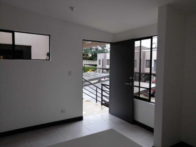 ALQUILER DE APARTAMENTO, CONDOMINIO EN HEREDIA COD#26-512 en San Francisco, Heredia — $1,000