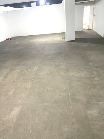 Alquiler de Local en la Avenida Central en Carmen, San José — ₡ 4 500 000 - Foto 2 de 5