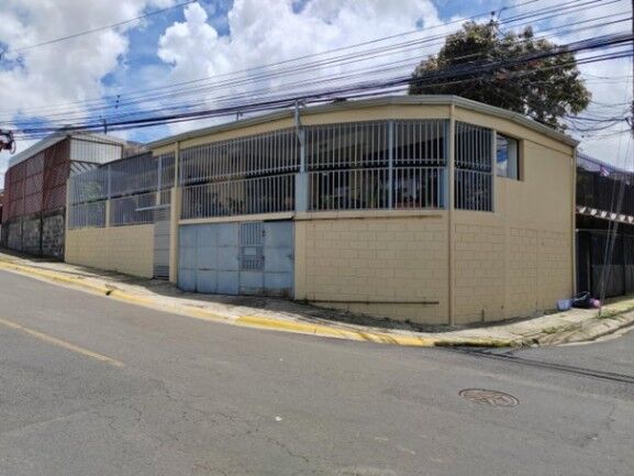 Venta de Casa en San Vicente de Moravia. RAH 26-491 en San Vicente, Moravia, San José — $160,000