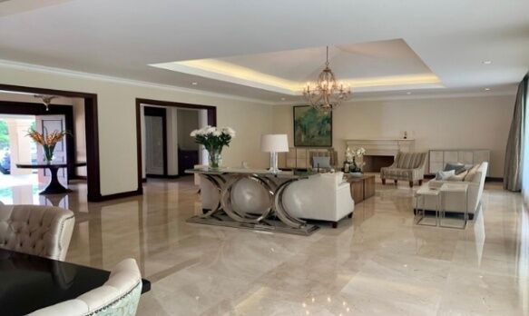 Venta Casa en Hacienda del Sol in Santa Ana, San José — $1,650,000