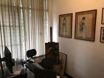 Señorial casona con enormes áreas verdes en pleno Escazú. en San Rafael, Escazú, San José — $620,000 - Foto 4 de 35